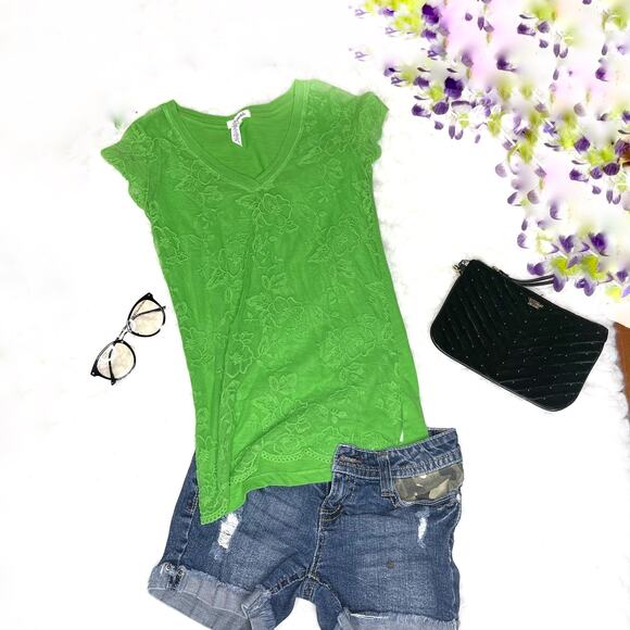 Aeropostale Tops - Aeropostale V-neck Front Lace Tops Short Sleeve SP